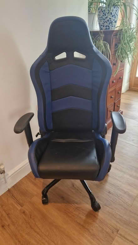 Photo of free Gaming desk chair (Merry Hill WD23) #3