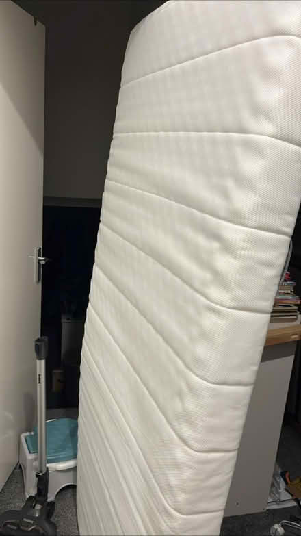 Photo of free Single bed mattress (Earls Court SW5) #1
