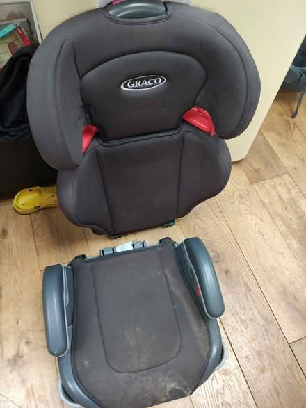Photo of free Graco child booster seat (SE6) #1