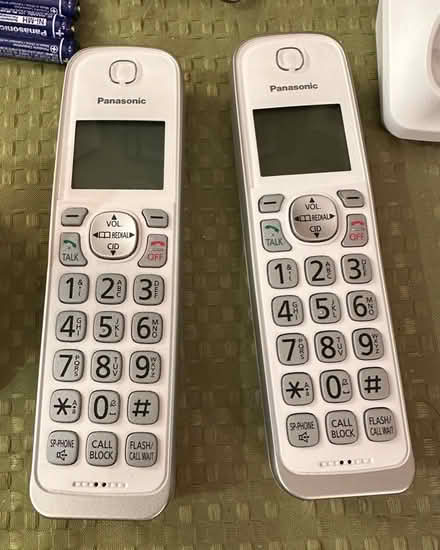 Photo of free Cordless phones (Near downtown Pleasanton) #2