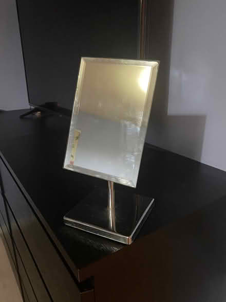 Photo of free Pedestal mirror (RG6) #2