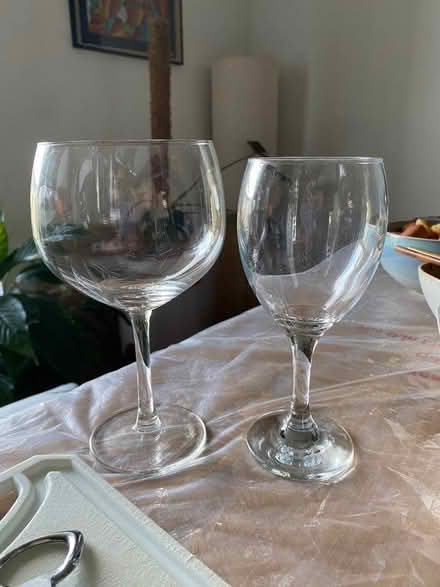 Photo of free Kitchenware - wine glass, corkscrew, grater (Southwark SE1) #2