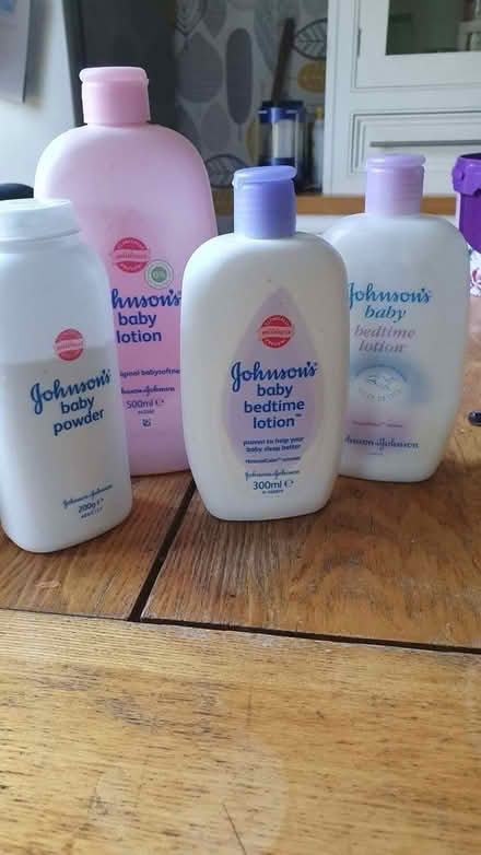 Photo of free johnson's baby products (Ravensbourne BR1) #1
