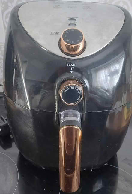 Photo of free Air fryer (Havant) #2