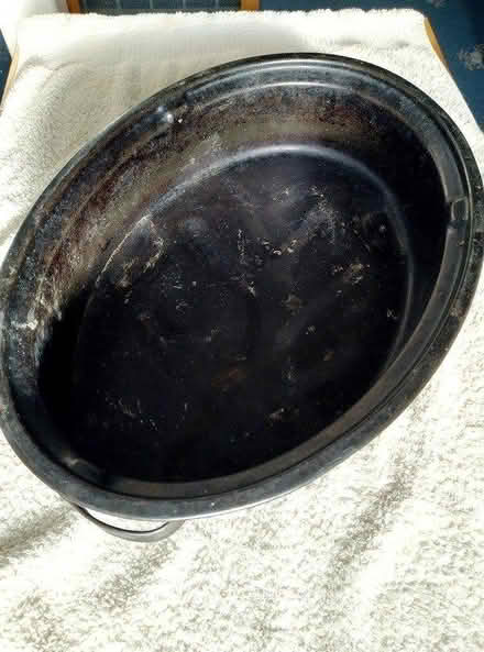 Photo of free Roasting tin (medium) (Wollaton NG8) #1
