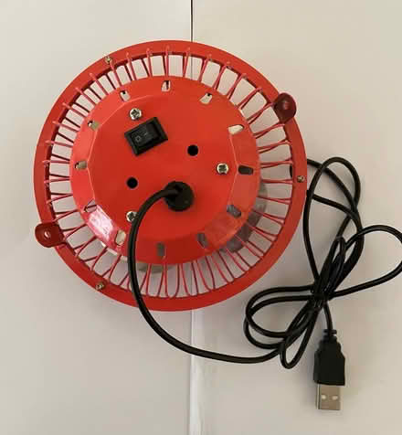 Photo of free Small USB fan (Downtown Palo Alto) #2