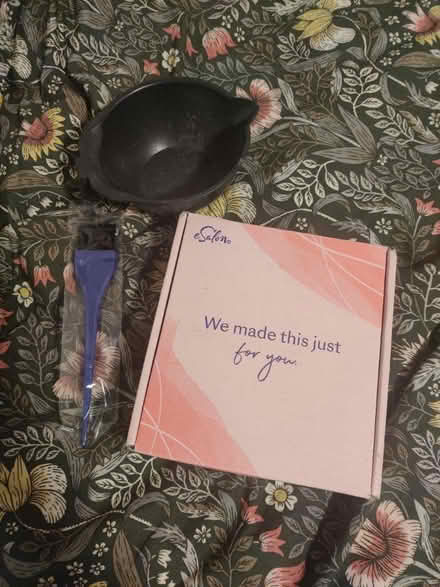 Photo of free Hair dye, brushes and mixing bowl (Cheddington, LU7) #3