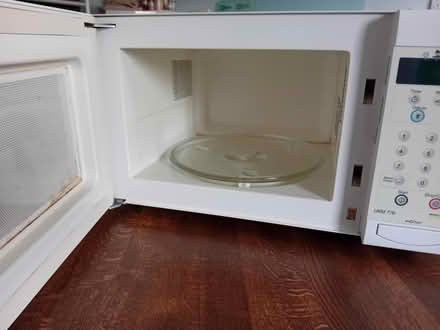 Photo of free Microwave (Fetcham) #2