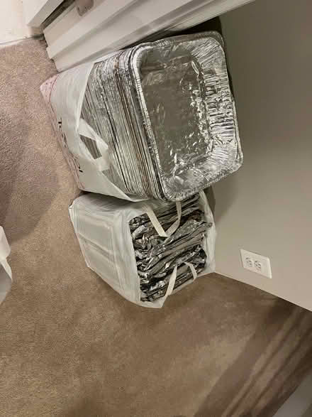 Photo of free Big bag of tinfoil serving trays (Bethesda (Wyngate)) #1