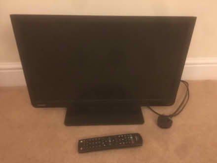 Photo of free Toshiba 22" TV With Internal DVD Player Spares/Repair (Shevington Vale WN6) #1