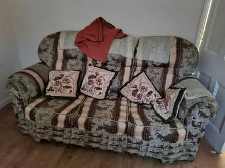 Photo of free 3 piece suite (Highfields LE2) #1