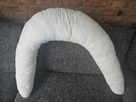 Photo of free Pregnancy pillow (no cover) (Gipsy Hill SE19) #2