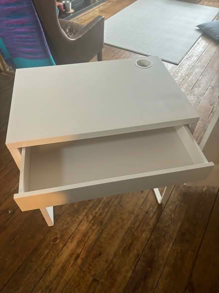Photo of free Small Ikea white desk (Aldersbrook E12) #1
