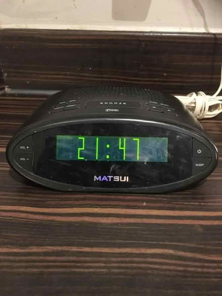 Photo of free Clock radio (Surrey Quays SE16) #2