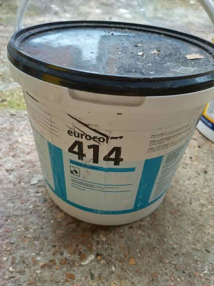 Photo of free Paints and adhesives (BN2) #3