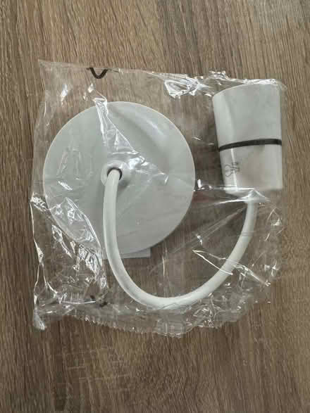 Photo of free Ceiling light pendant set (Pooley Green TW20) #2