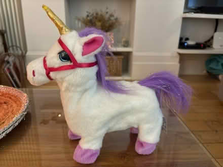 Photo of free Toy unicorn (Upper Street, Islington, N1) #1