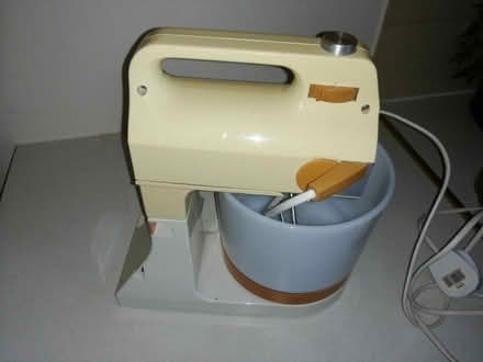 Photo of free Kenwood Chefette from the 1970s. (Stroud GL5) #1