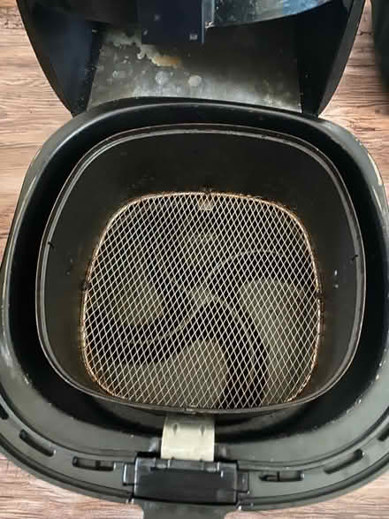Photo of free Air fryer (Prestwich M25) #2