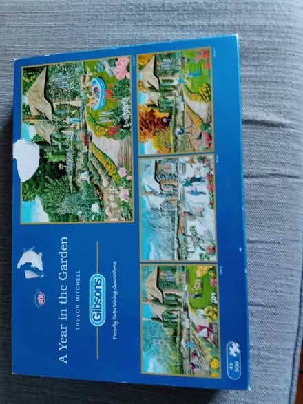 Photo of free 4x500 piece puzzles (AB11) #1