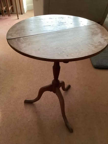 Photo of free small table (Peasedown St John CP) #1