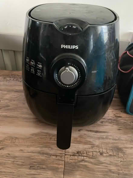 Photo of free Air fryer (Prestwich M25) #1