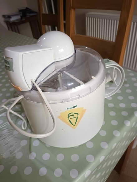 Photo of free Ice Cream Maker (Eastwick KT23) #1
