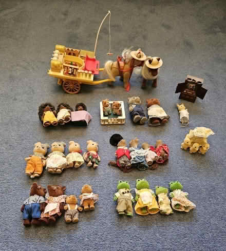 Photo of free Sylvanian Families (Oakwood EN2) #1