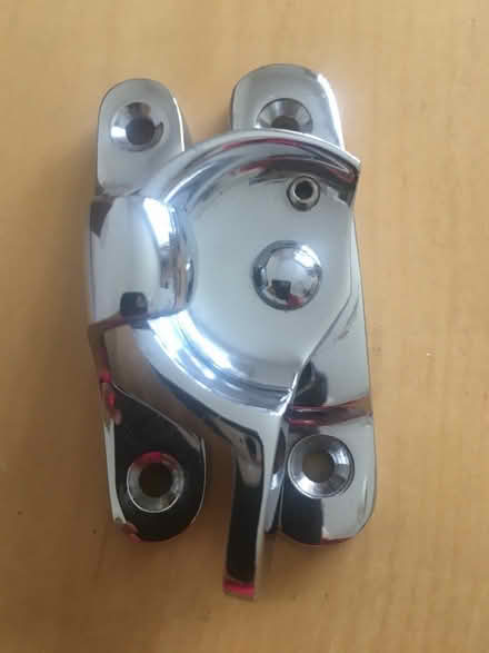 Photo of free Sash window fasteners (Frankwell SY3) #1