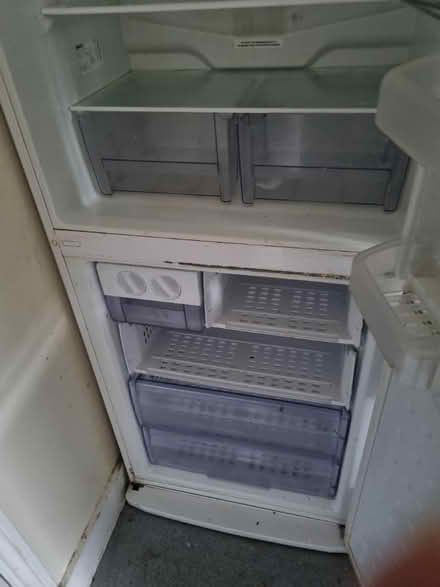 Photo of free Beko working fridge freezer (N8 hornsey) #2