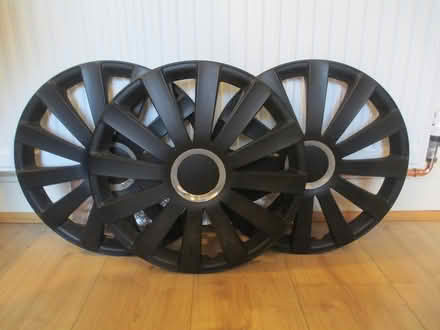Photo of free Wheel trims 15" (YO17 (Norton-on Derwent)) #1