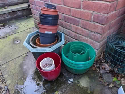 Photo of free Flowerpots (Knighton LD7) #1