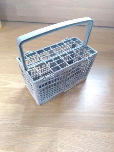 Photo of free Cutlery holder (GU12 Ash Green) #1