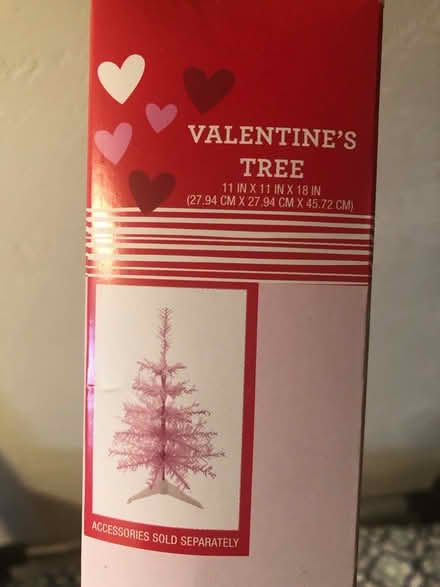 Photo of free Pink Mini Tree W Decorations (East Brockton) #1