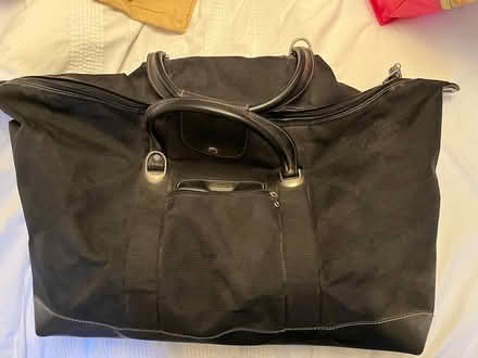 Photo of free Black Samsonite Holdall (London Fields E8) #1