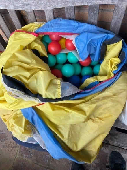 Photo of free Children's ball pit (Wrestlingworth nr Biggleswade) #2