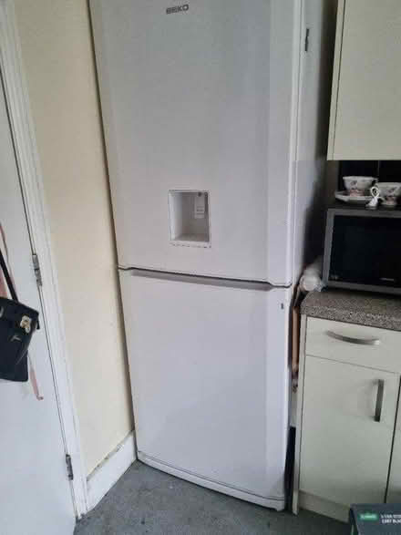 Photo of free Beko working fridge freezer (N8 hornsey) #3