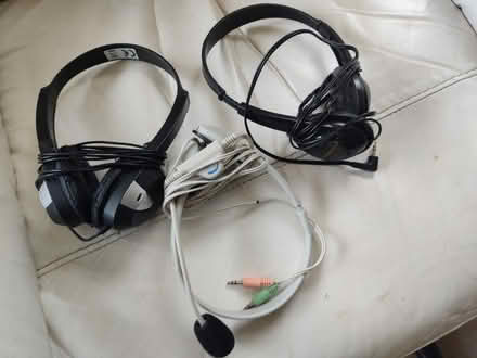 Photo of free Set of 3 headphones one with speaker (Sandilands CR0) #2