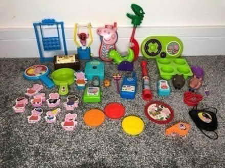 Photo of free Peppa Pig Bundle - Assorted Toys (RG2) #1