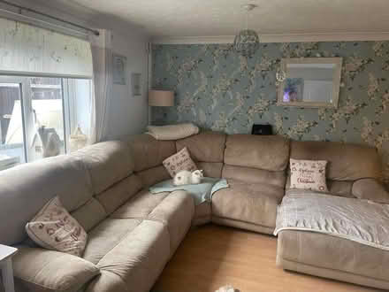 Photo of free Corner sofa (Winnersh) #2