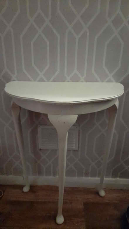 Photo of free Side/corner table (Eastbourne BN20) #1