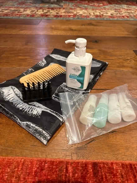 Photo of free Assortment of hair things (Soho) #1