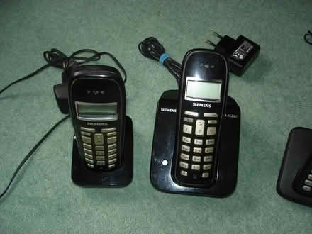 Photo of free Gigaset Phones- may need "tweaking" (NR Farnham) #3