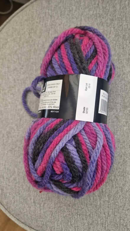 Photo of free Multicoloured wool (Merry Hill WD23) #1