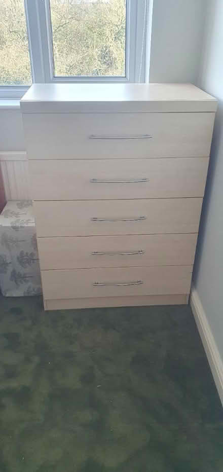 Photo of free Light brown chest of drawers (DE3) #1