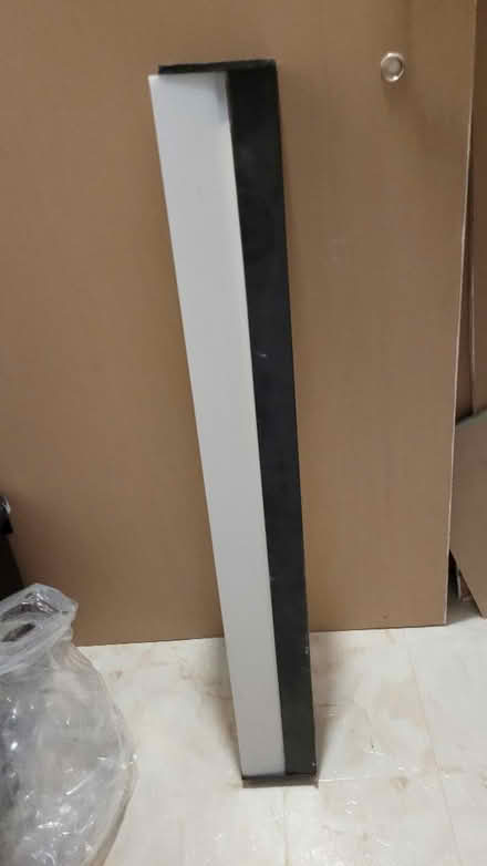 Photo of free 36" Tube light Fixtures (Moodie Drive and Carling Ave) #4