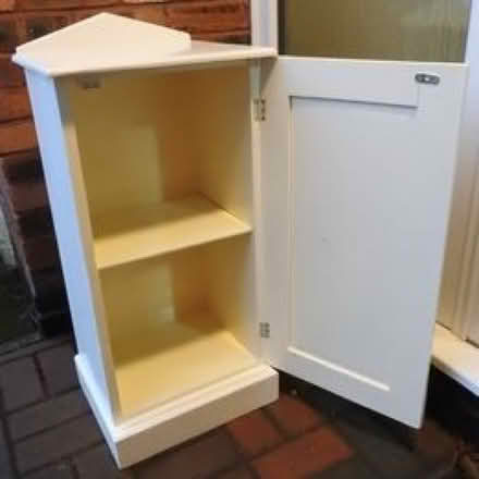 Photo of free Small white painted wooden cupboard (Lower Penwortham PR1) #2