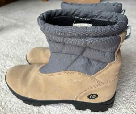 Photo of free Leather waterproof snow shoes (Kippington TN13) #4