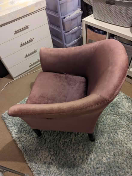 Photo of free Small arm chair (SL0 Iver) #1