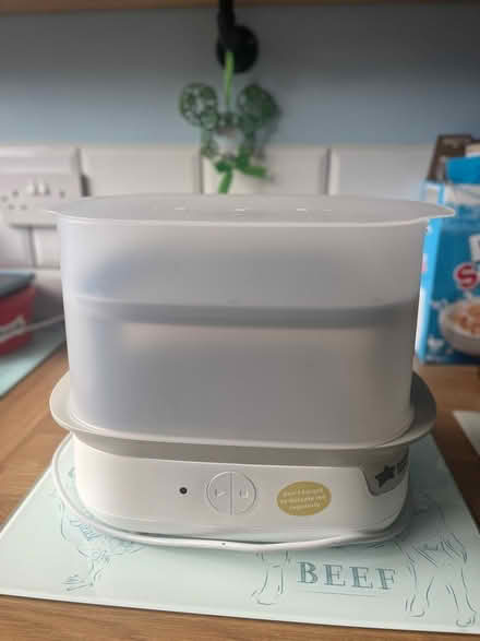 Photo of free Tommee tippee bottle steriliser (Wythenshawe M22) #1